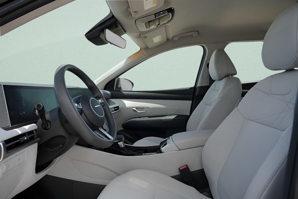 2025 Hyundai Tucson SE - Photo 23