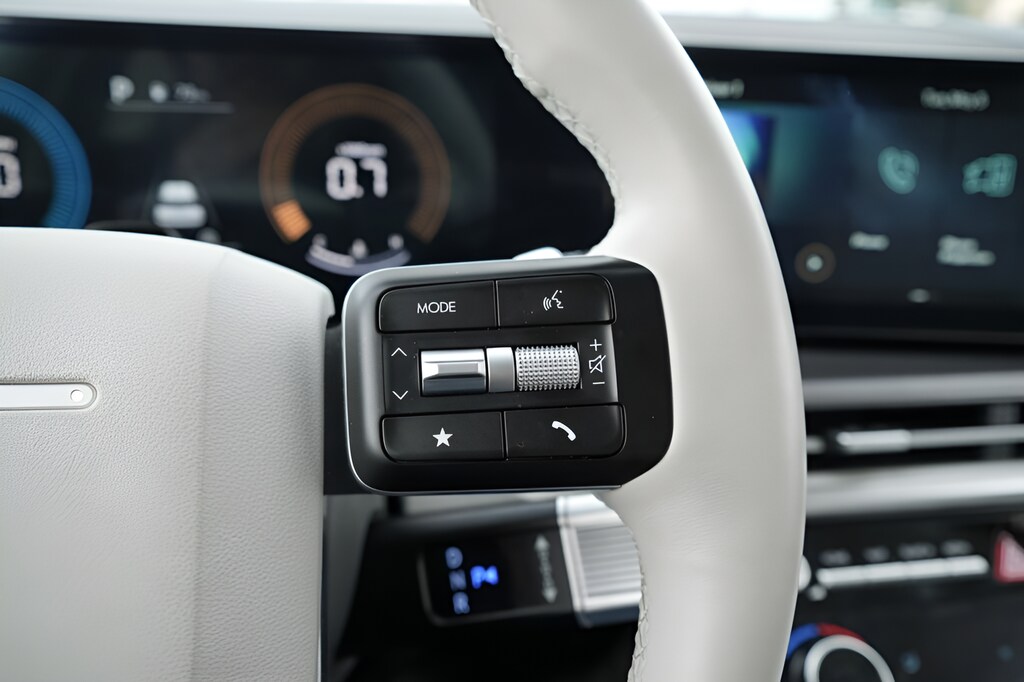 2026 Hyundai Santa Fe SEL - Photo 28