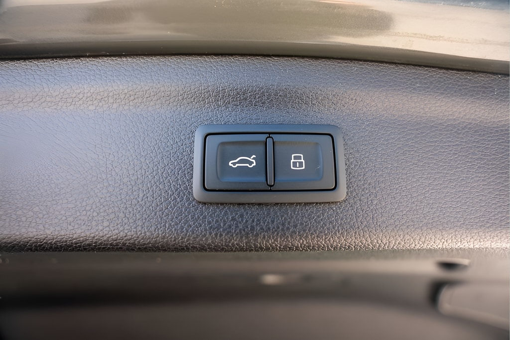 2024 Audi Q3 S Line Premium - Photo 12