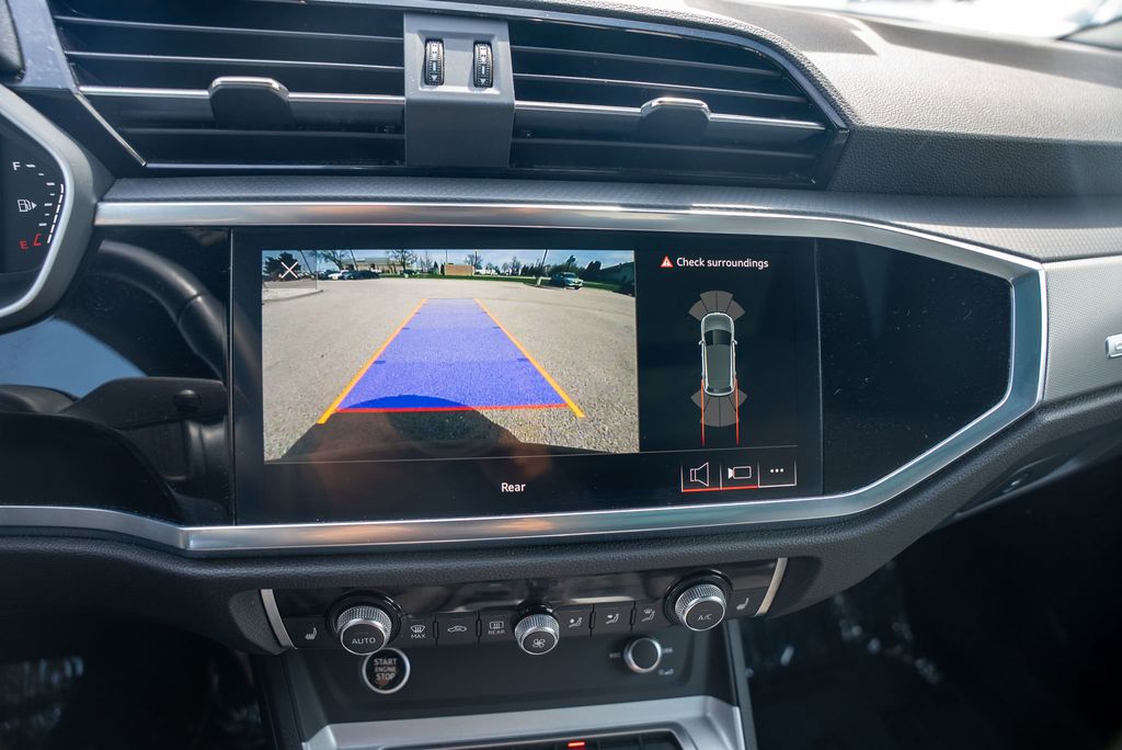 2024 AUDI Q3 - Image 28