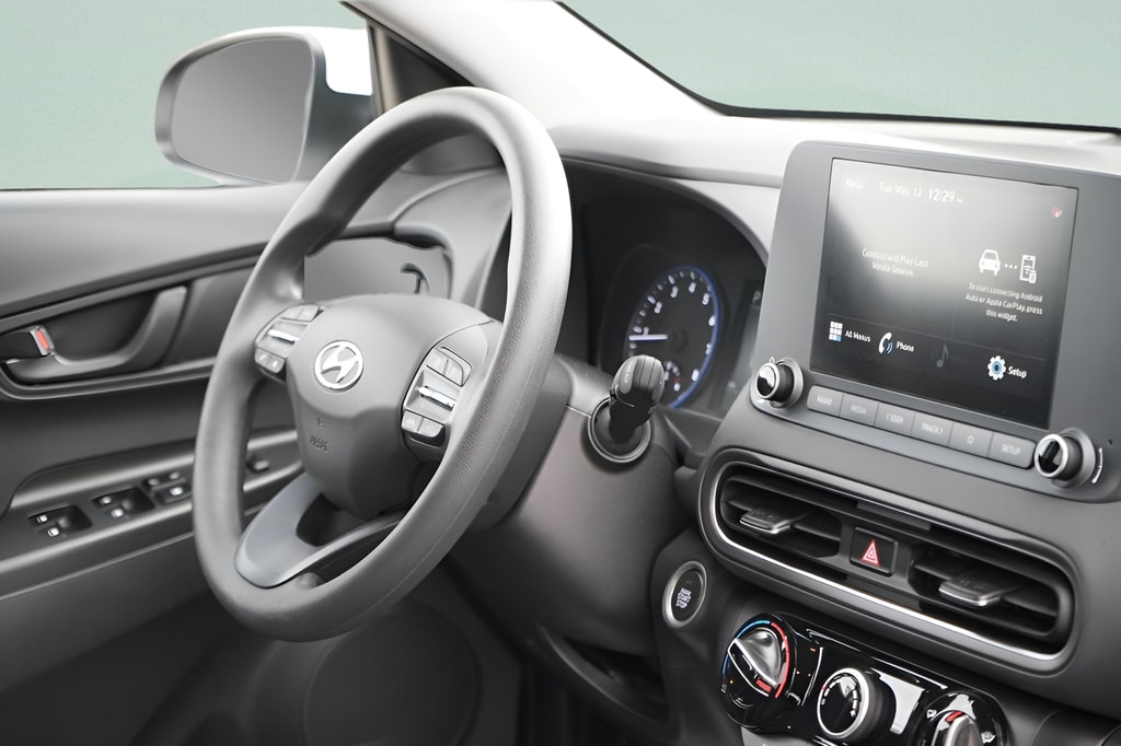 2023 Hyundai Kona SEL - Photo 12