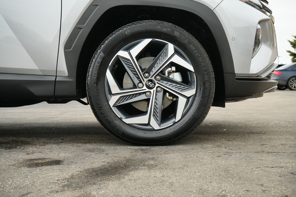 2024 HYUNDAI TUCSON - Image 9