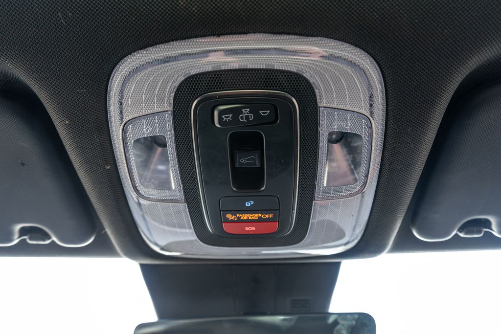 2024 HYUNDAI KONA - Image 18