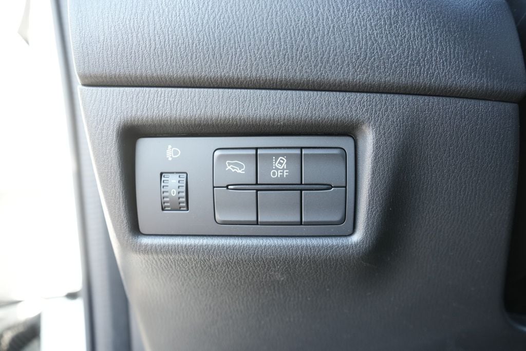 2025 MAZDA CX-5 - Image 24