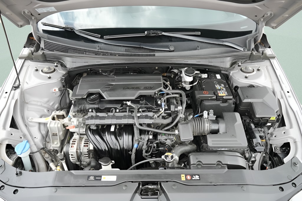 2024 Hyundai Elantra SEL - Photo 19