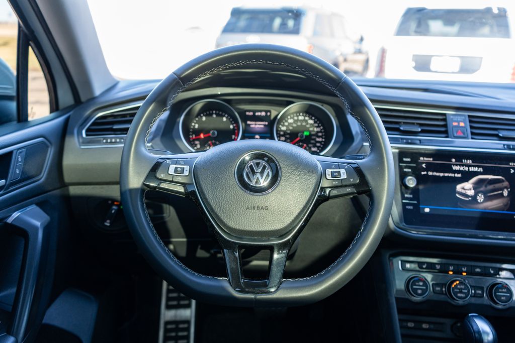 2021 VOLKSWAGEN TIGUAN - Image 14