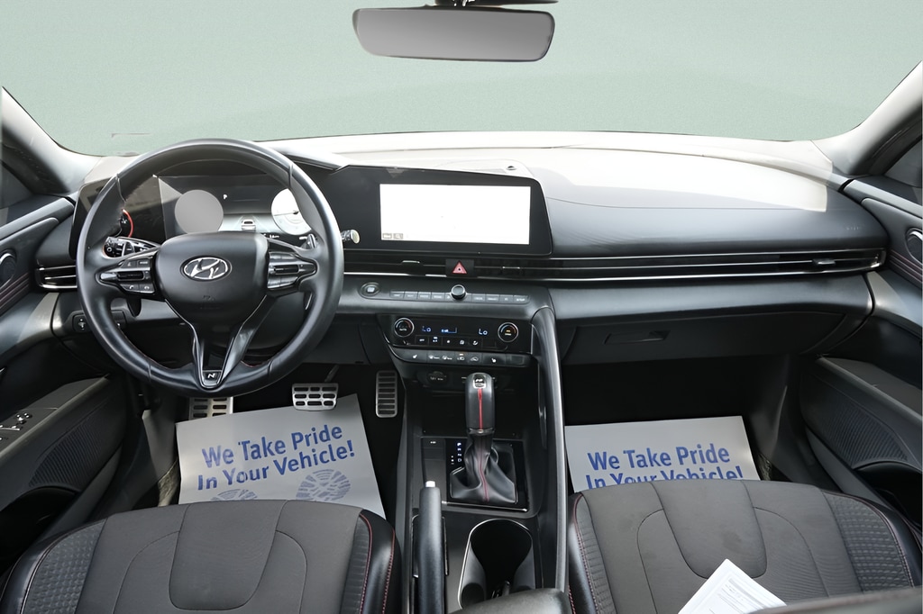 2023 Hyundai Elantra N Line - Photo 17