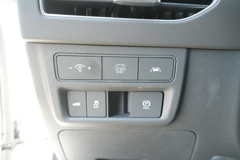 2023 HYUNDAI SONATA - Image 26