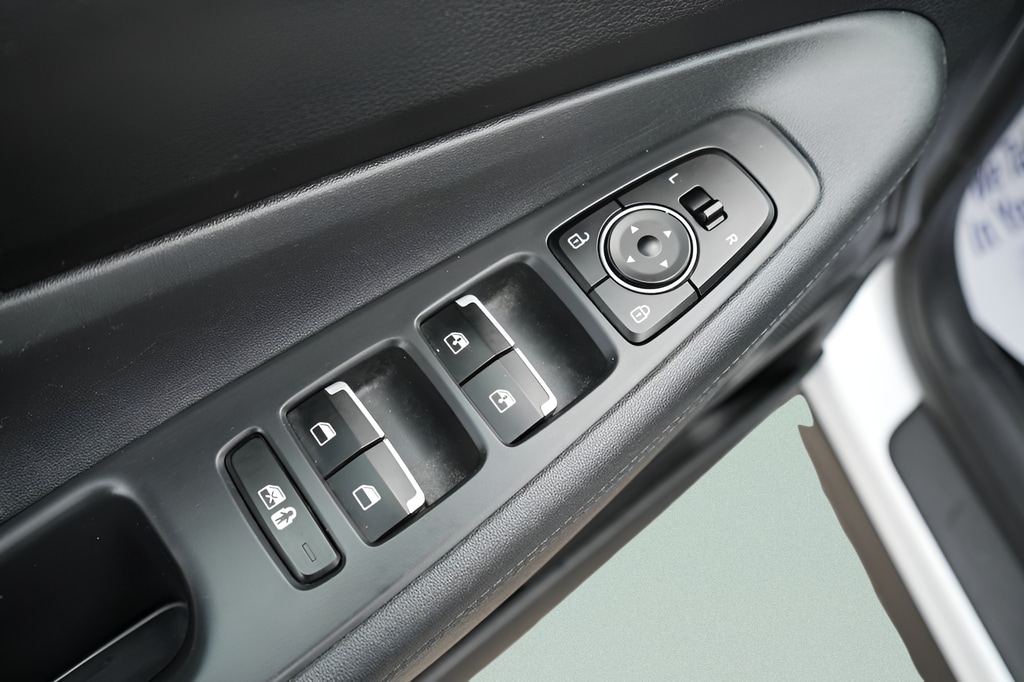 2021 Hyundai Santa Fe SEL - Photo 20