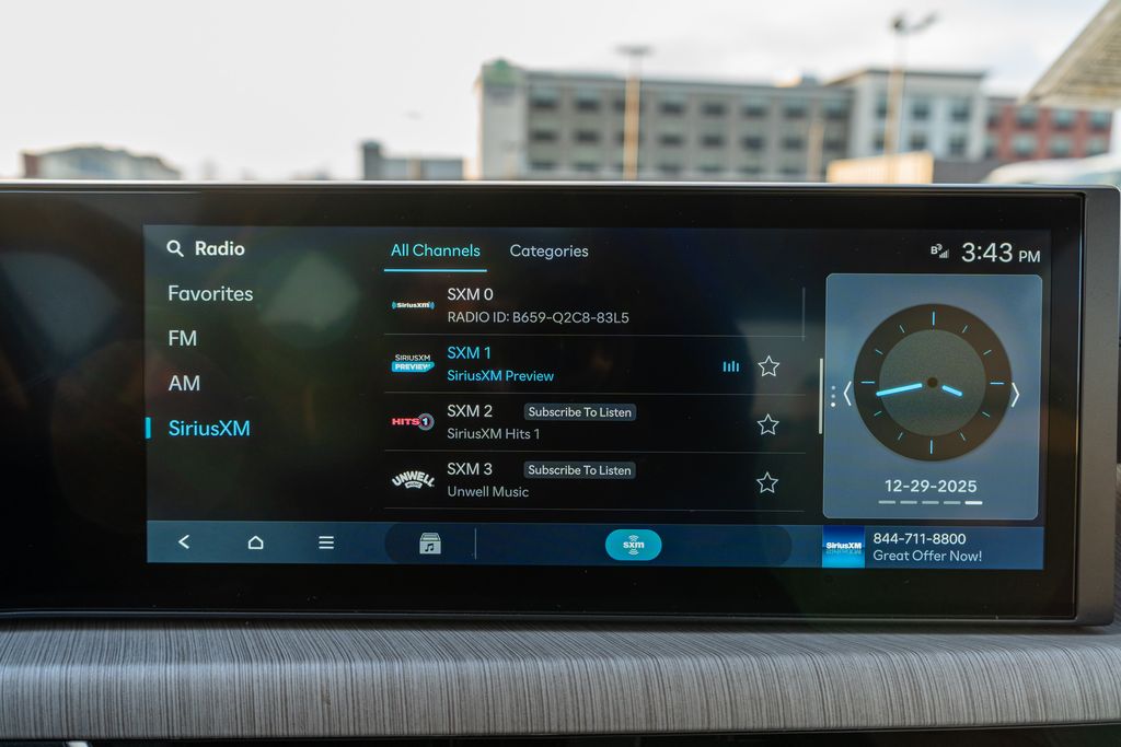 2025 HYUNDAI SONATA - Image 32