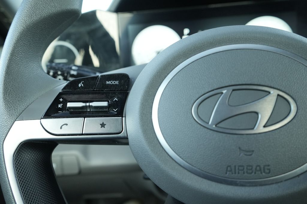 2024 HYUNDAI ELANTRA - Image 24