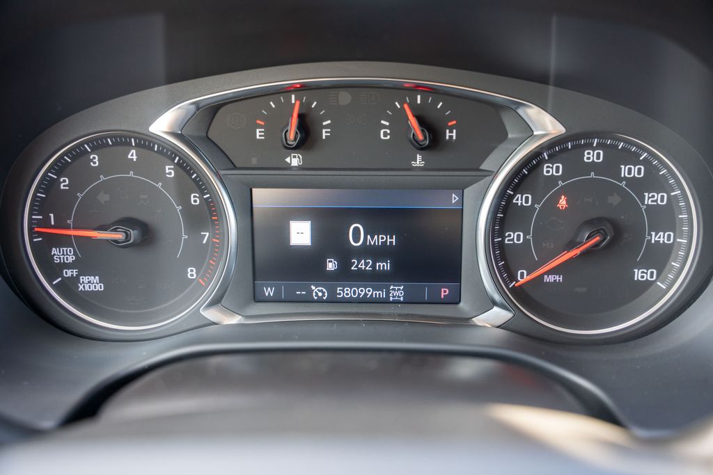 2023 GMC ACADIA - Image 24