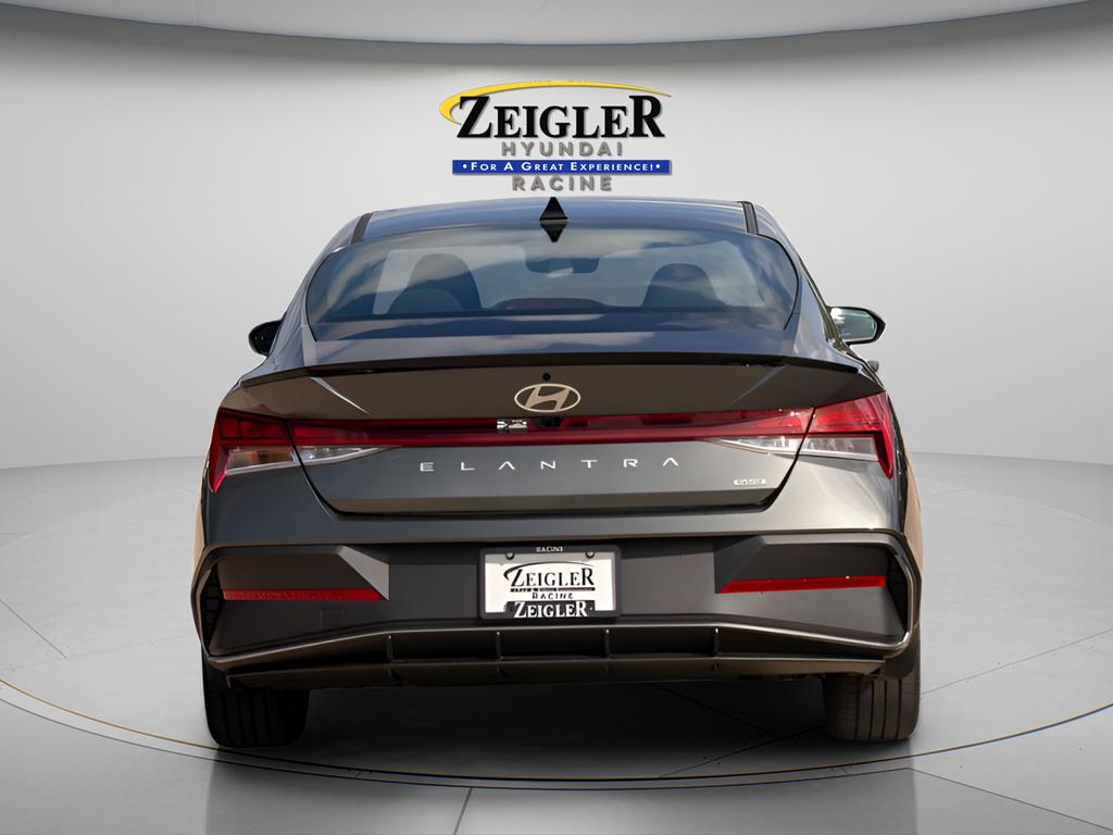 2025 Hyundai Elantra Blue - Photo 7