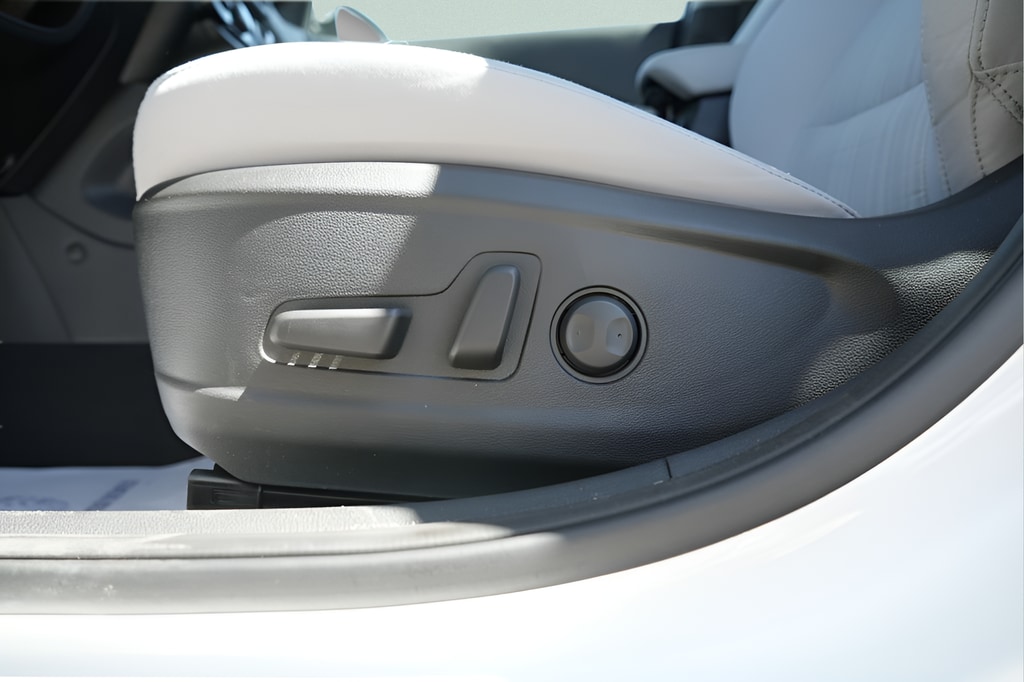 2023 Hyundai Kona SEL - Photo 21