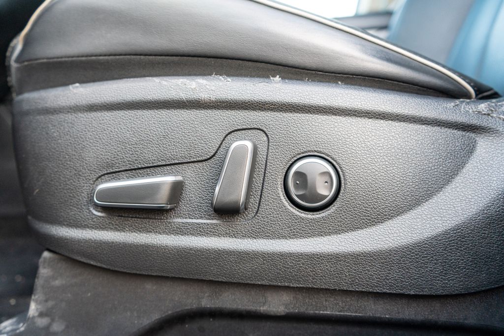 2025 HYUNDAI PALISADE - Image 30