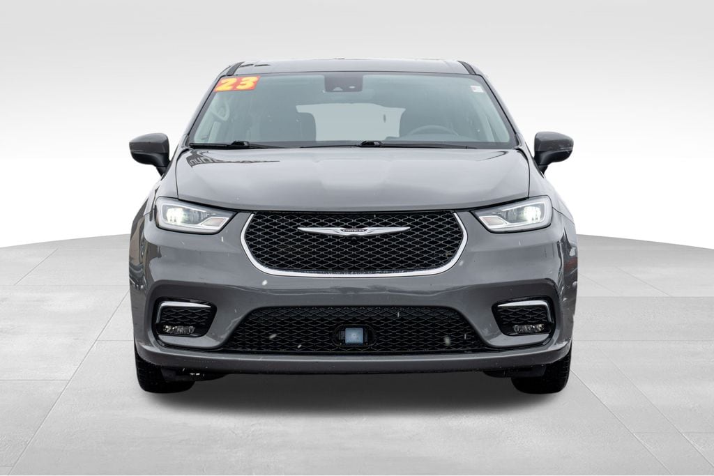 2023 CHRYSLER PACIFICA - Image 2