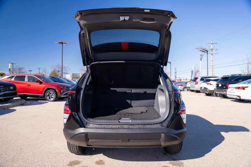 2025 HYUNDAI KONA - Image 10