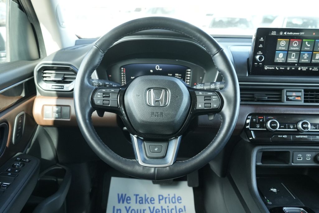 2023 HONDA PILOT - Image 19