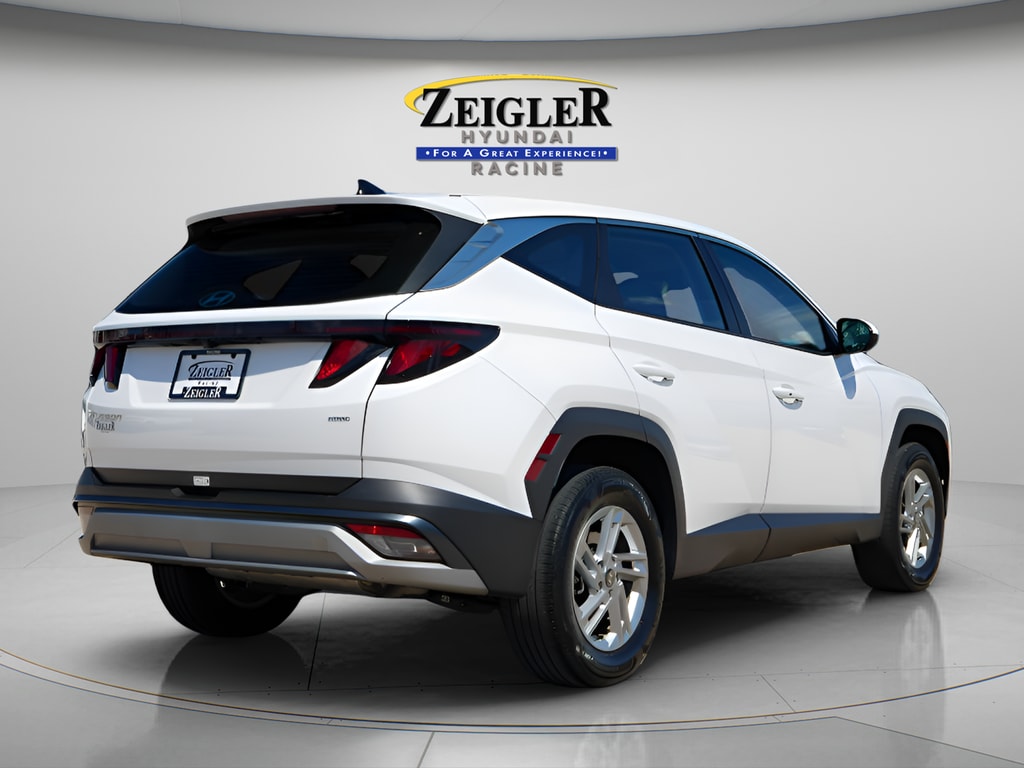 2025 Hyundai Tucson SE - Photo 7