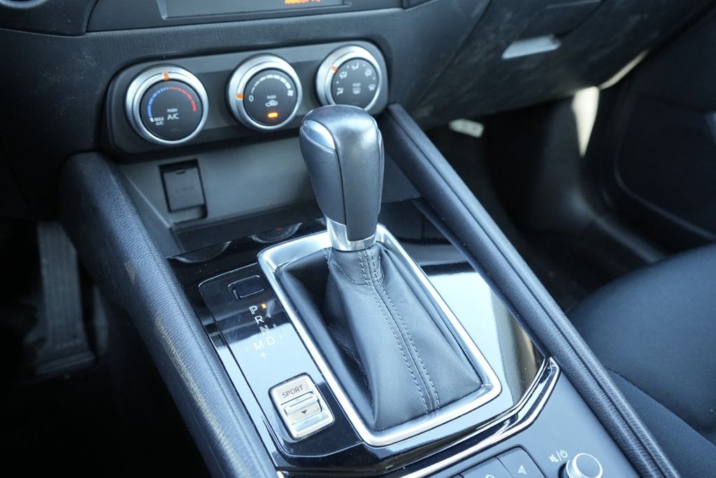 2025 MAZDA CX-5 - Image 28