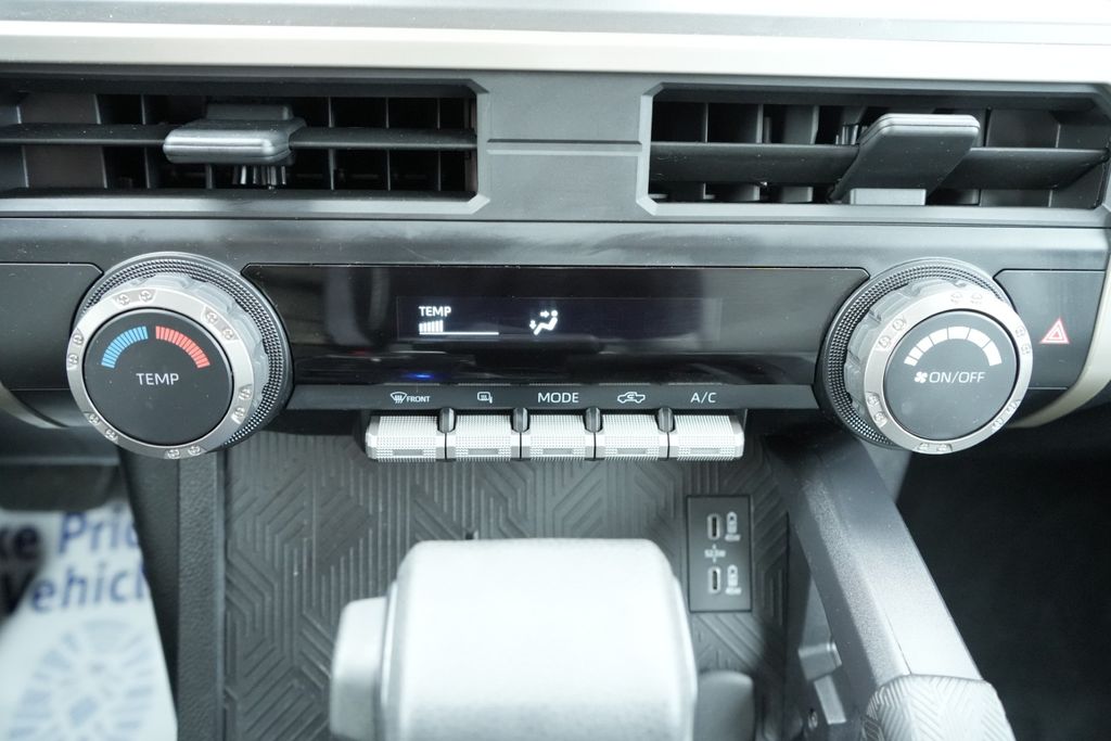 2024 TOYOTA TACOMA - Image 33