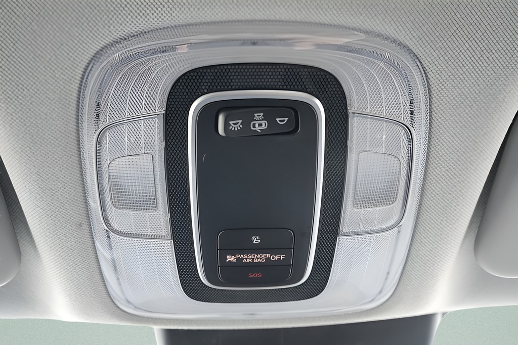2021 Hyundai Elantra SEL - Photo 17