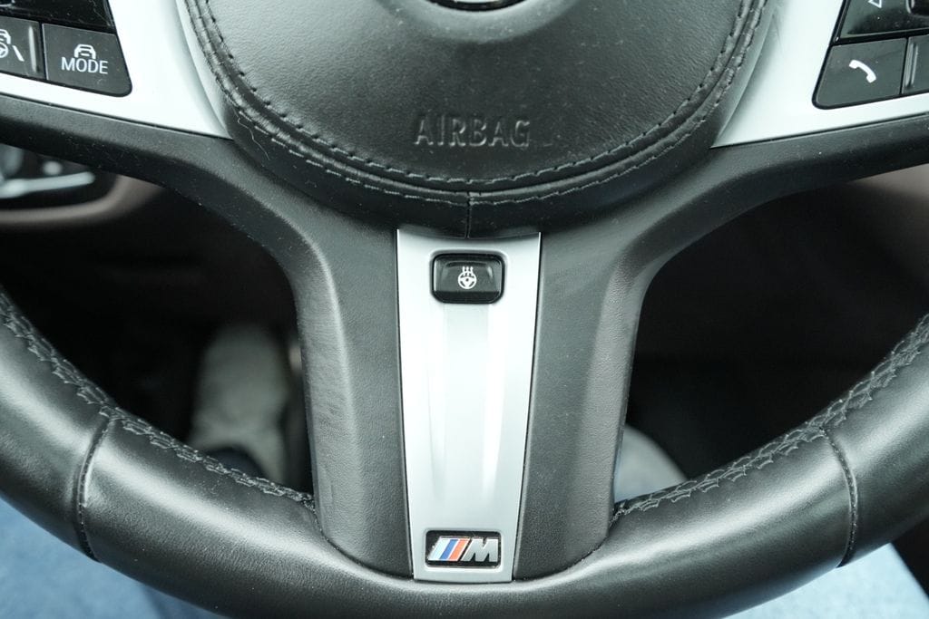 2021 BMW 530E - Image 35