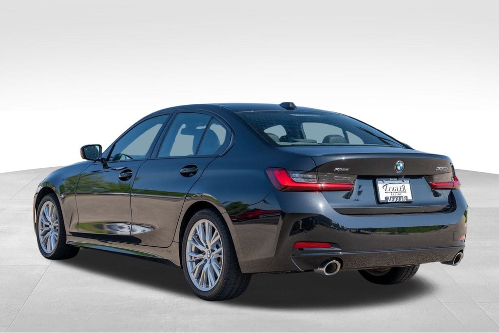 2023 BMW 330I - Image 5