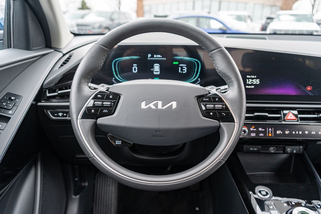 2025 KIA NIRO - Image 15