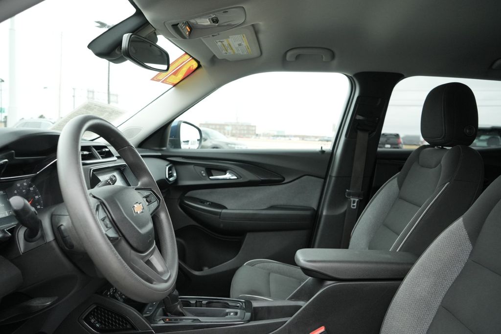 2021 CHEVROLET TRAILBLAZER - Image 23
