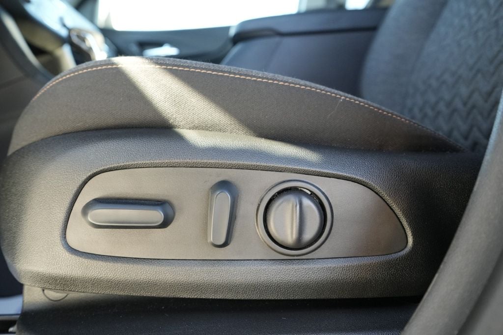 2024 CHEVROLET EQUINOX - Image 25