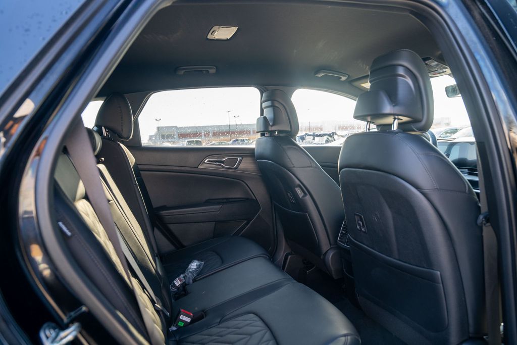 2024 KIA SPORTAGE - Image 13