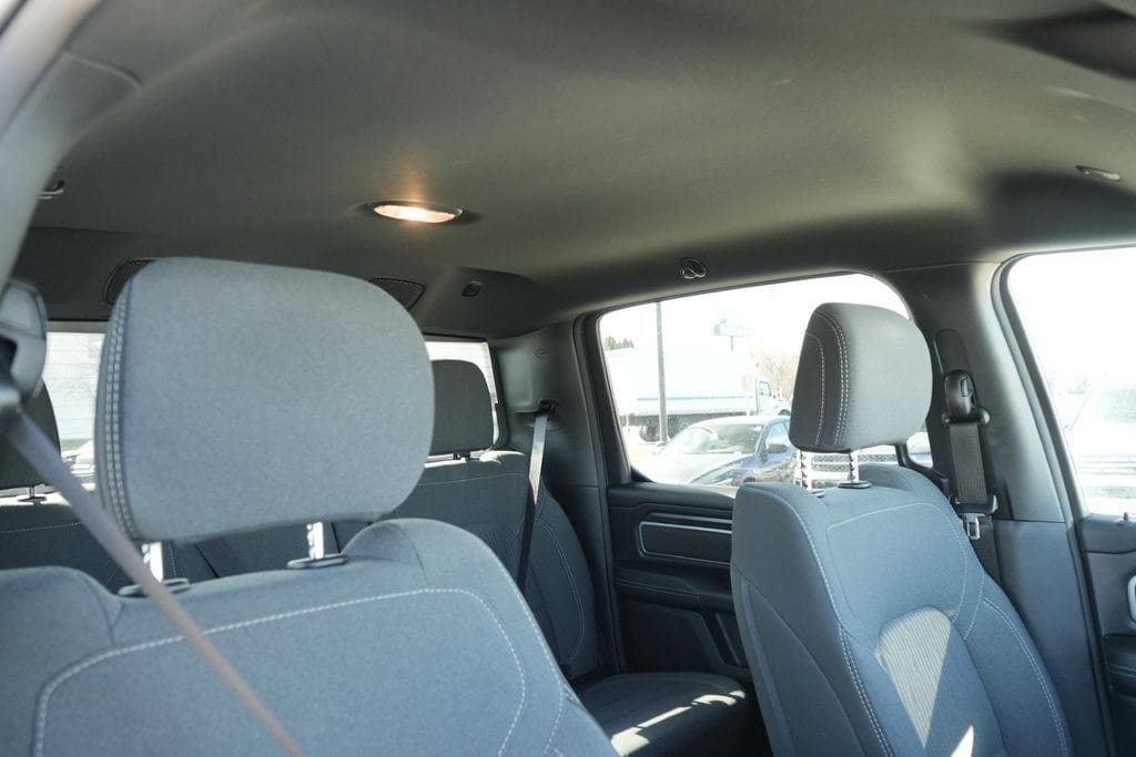 2023 RAM 1500 - Image 13