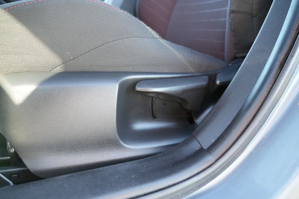 2024 TOYOTA COROLLA - Image 21