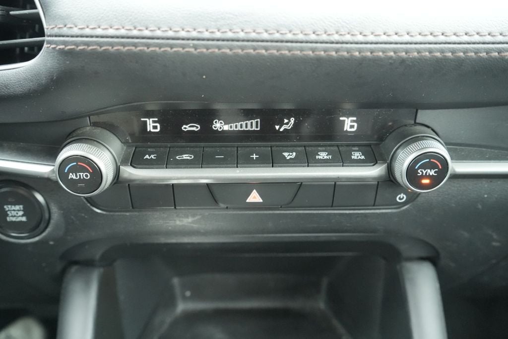 2024 MAZDA MAZDA3 - Image 33
