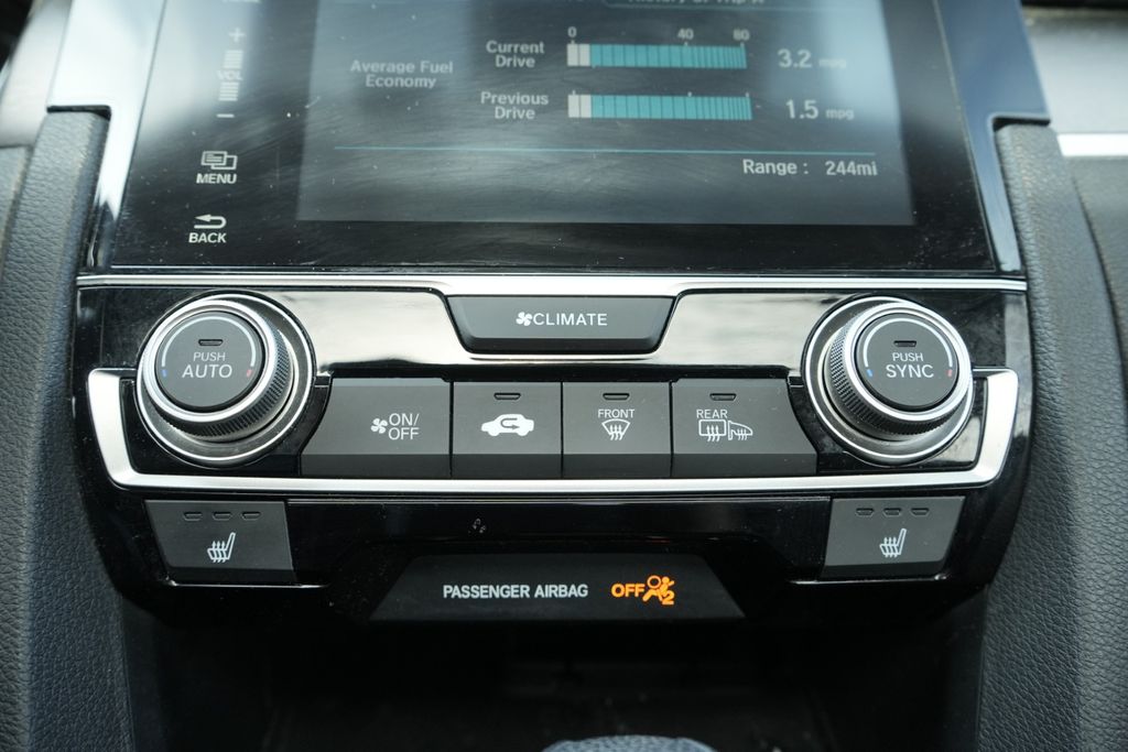 2017 HONDA CIVIC - Image 31