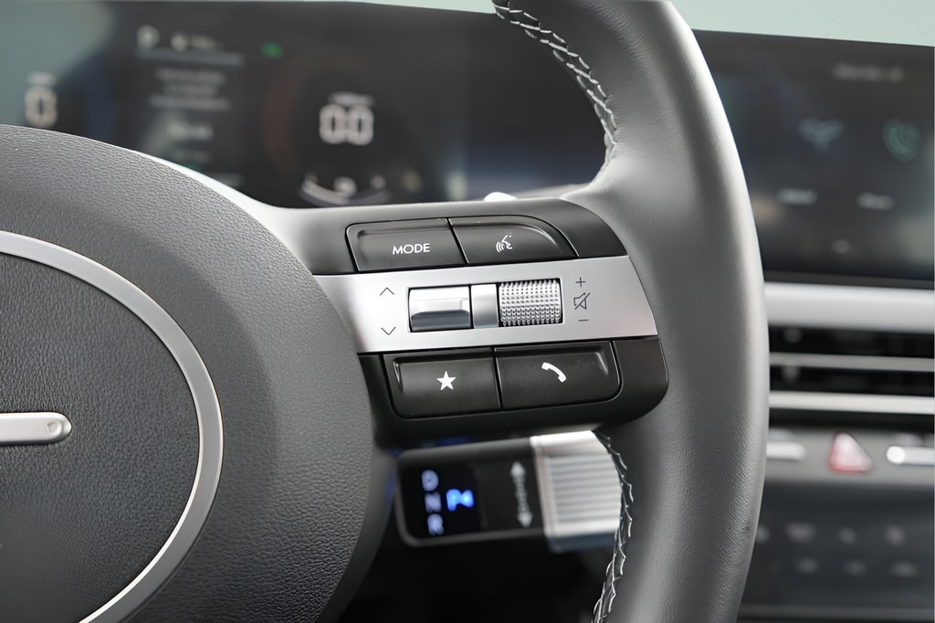 2025 Hyundai Sonata Hybrid SEL - Photo 28