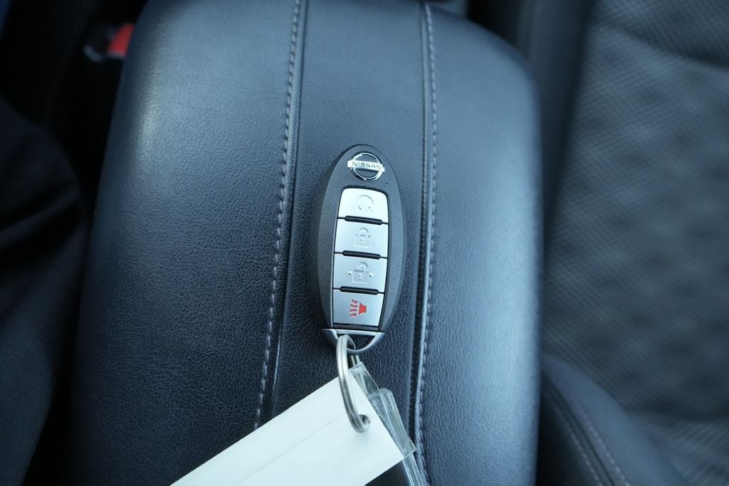 2020 NISSAN ROGUE SPORT - Image 40