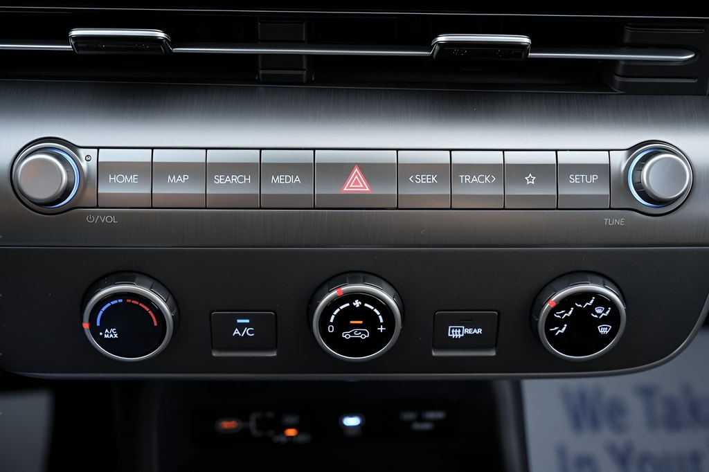 2026 Hyundai Kona SE - Photo 33