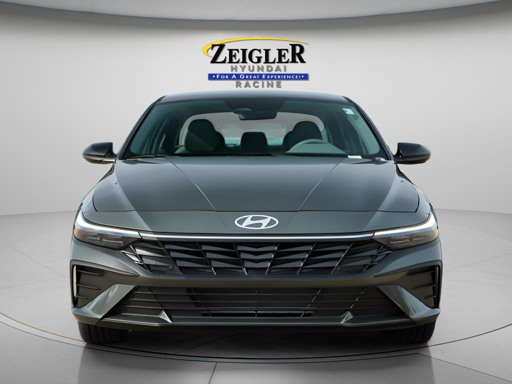 New 2026 Hyundai Elantra SEL Sport Sedan