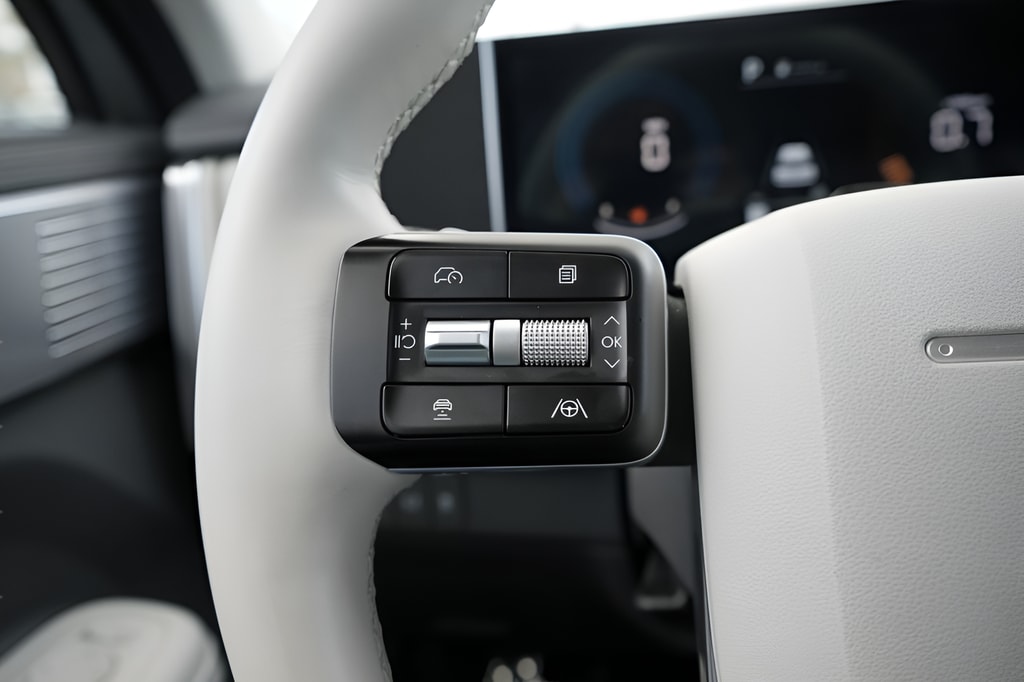 2026 Hyundai Santa Fe SEL - Photo 28