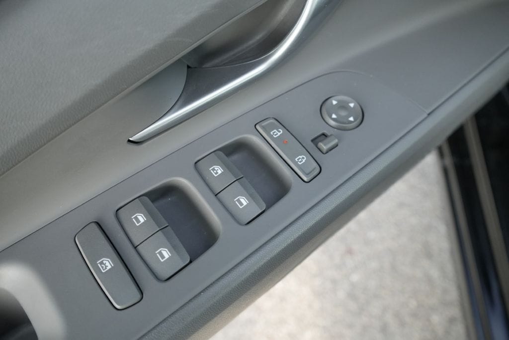 2024 HYUNDAI ELANTRA - Image 19