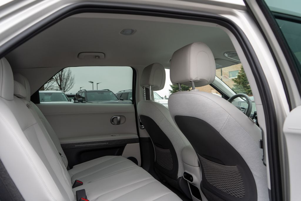 2023 HYUNDAI IONIQ 5 - Image 14