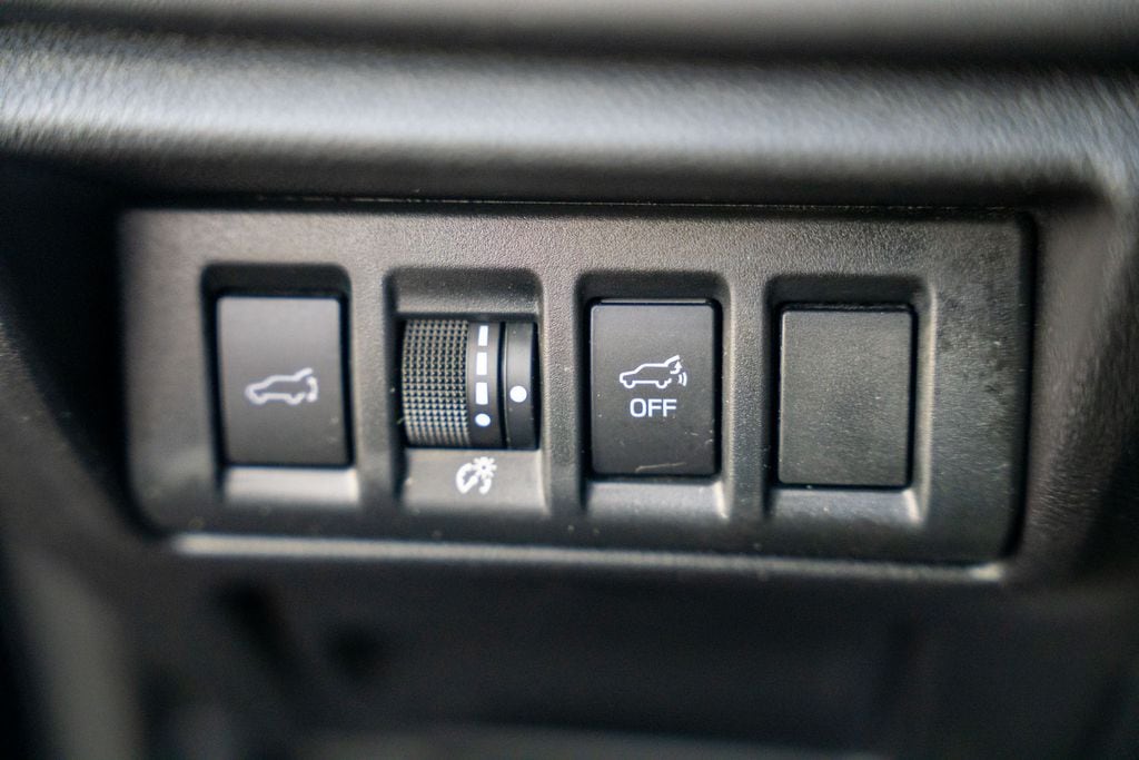 2025 SUBARU OUTBACK - Image 22