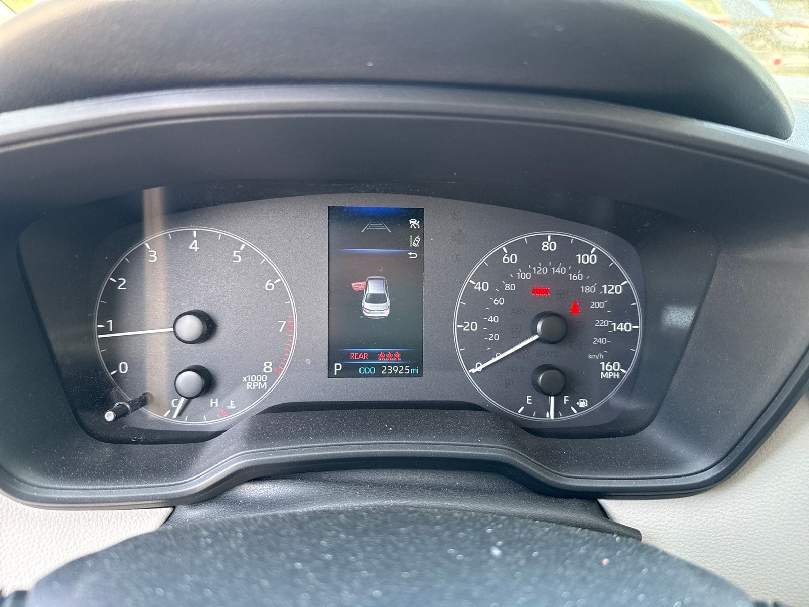 2024 Toyota Corolla LE - Photo 15