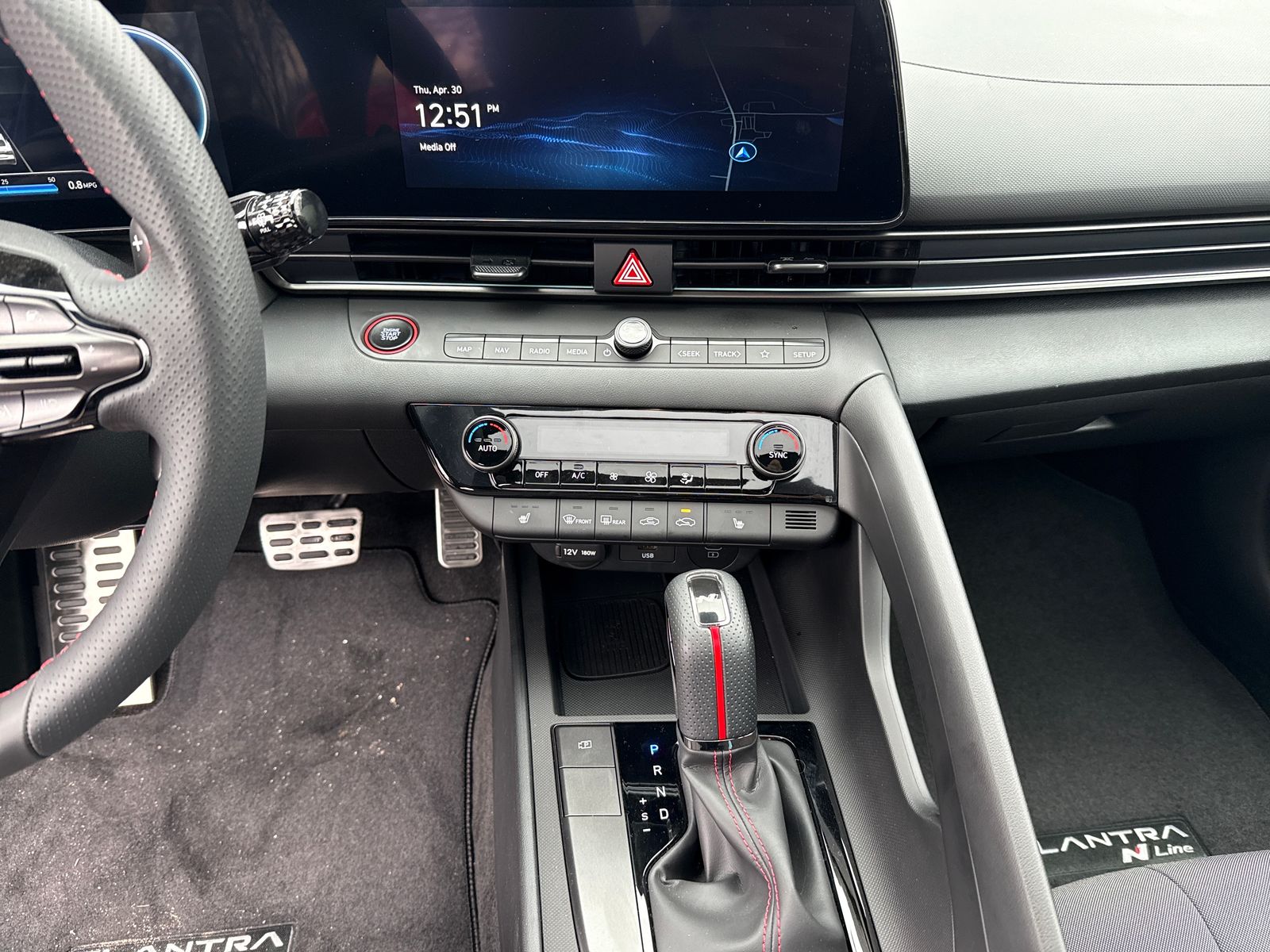 2025 Hyundai Elantra N Line - Photo 15