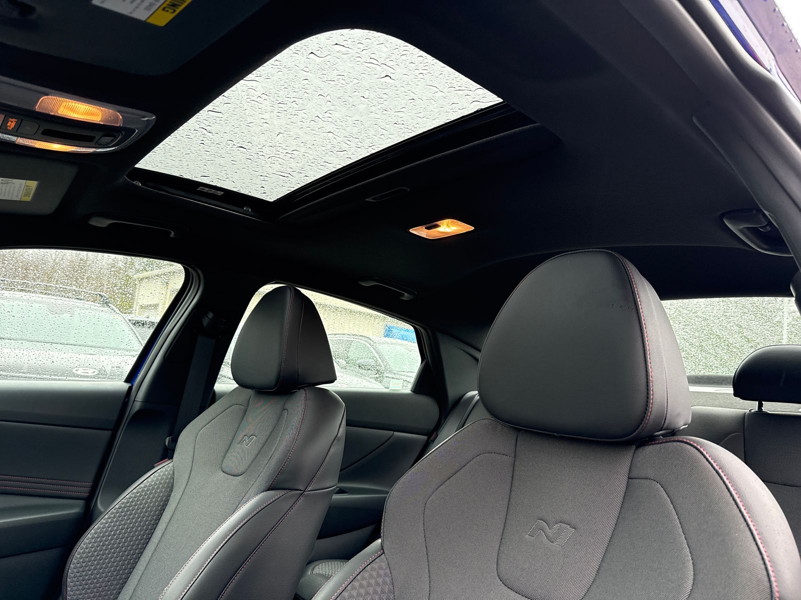 2025 Hyundai Elantra N Line - Photo 17