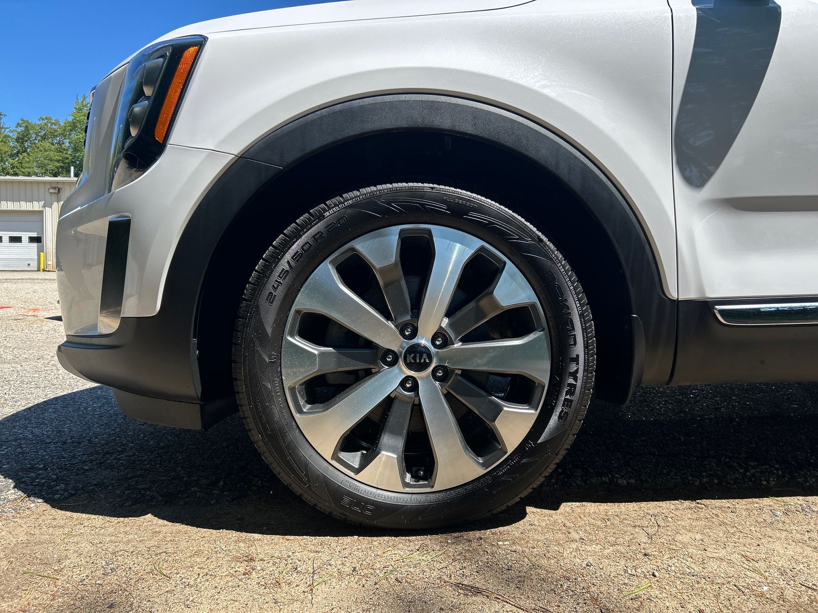 2021 Kia Telluride EX - Photo 10