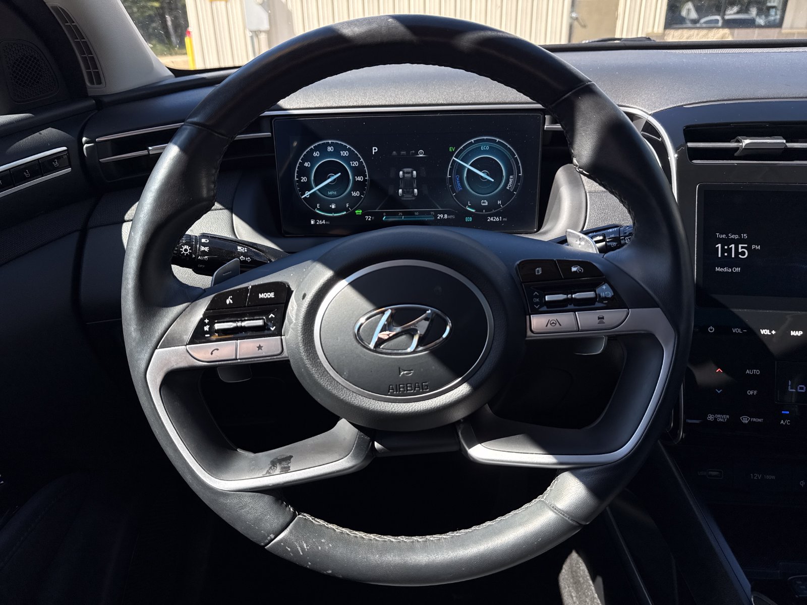 2024 Hyundai Tucson Limited - Photo 17