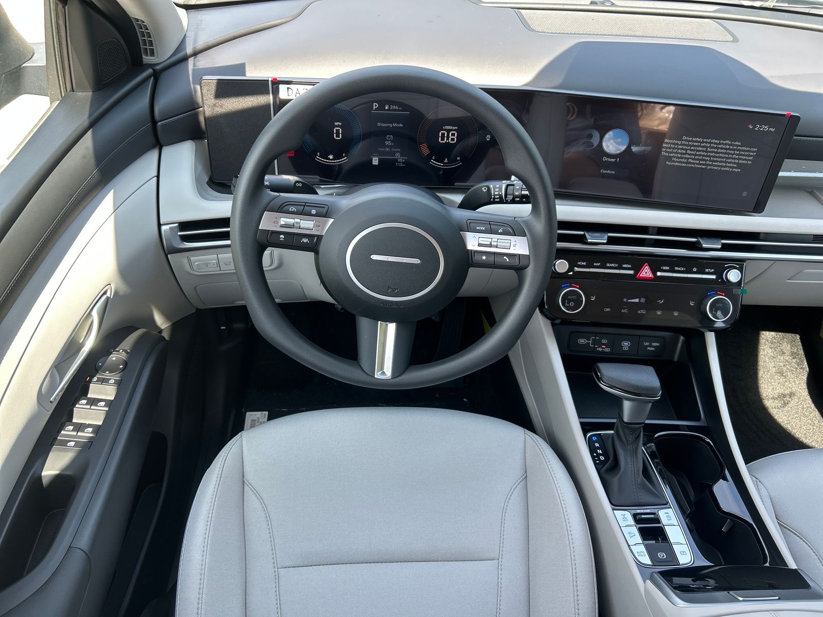 2026 Hyundai Tucson SEL - Photo 16